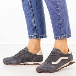 Szare skórzane półbuty damskie Vinceza 79638. Szare półbuty damskie VINCEZA, bez wzorów, z dresówki, biznesowe, z okrągłym noskiem, bez obcasa, na płaskiej podeszwie. Za 229.00 zł.