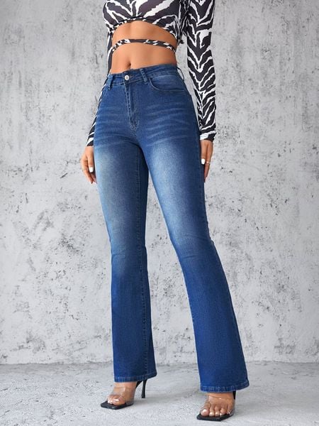 Tazga Dżinsy - Flare fit - w kolorze niebieskim rozmiar: 42. Niebieskie jeansy damskie Tazga, z podwyższonym stanem. Za 124.95 zł.