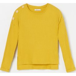 Swetrowa koszulka - Żółty. Żółte koszulki dziewczęce Reserved, bez wzorów, bez ramiączek. Za 49.99 zł.