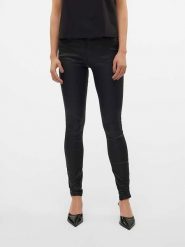 Vero Moda Spodnie w kolorze czarnym rozmiar: XS/L32. Czarne spodnie materiałowe damskie Vero Moda, bez wzorów, z materiału, klasyczne, z podwyższonym stanem. Za 70.41 zł.
