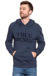 MUSTANG BLUZA Terry Hoodie BLUE NIGHTS 1006030 4085. Niebieskie bluzy z kapturem męskie Mustang, m. W wyprzedaży za 69.99 zł.