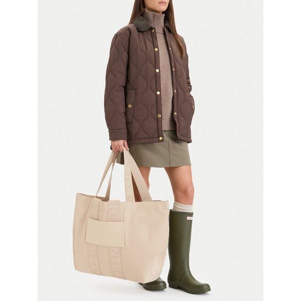 Torebka Hunter. Brązowe torebki klasyczne damskie Hunter, bez wzorów, bez dodatków. Za 219.99 zł.