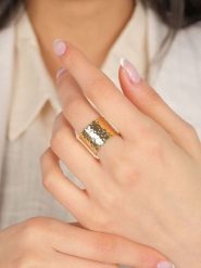 Atelier MIU Pozłacany pierścionek rozmiar: onesize. Żółte pierścionki damskie atelier MIU, pozłacane. Za 34.99 zł.