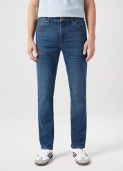WRANGLER LARSTON MĘSKIE SPODNIE JEANSOWE JEANSY DŻINSY BLUE SPRUCE 112350652 W18S018019. Niebieskie jeansy męskie Wrangler. Za 229.99 zł.