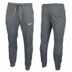 Spodnie sportowe męskie Nike Df Fc Liber Pant. Szare spodnie sportowe męskie Nike. Za 184.06 zł.