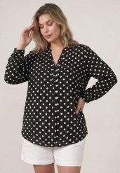 Czarna Koszula z Wiskozy w Kropki z Metaliczną Nitką Ereis. Czarne koszule damskie Born2be, l, bez wzorów, z wiskozy, eleganckie, bez kołnierzyka, plus size, bez ramiączek. Za 99.99 zł.