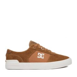 Tenisówki DC Shoes. Brązowe trampki i tenisówki męskie DC Shoes, bez wzorów, bez zapięcia. Za 249.99 zł.