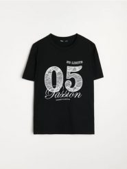 Bawełniana koszulka z koronkową aplikacją - czarny. Czarne t-shirty damskie Sinsay, l, z aplikacjami, z bawełny, bez kołnierzyka. Za 29.99 zł.