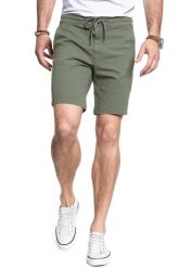 SPODENKI LEE DRAWSTRING SHORT LICHEN GREEN L73ULB82 112120794. Zielone szorty męskie Lee, z materiału, bez kołnierzyka. W wyprzedaży za 86.39 zł.