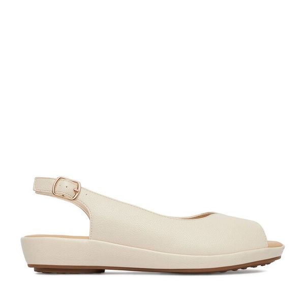 Sandały Go Soft. Brązowe sandały damskie GO SOFT, bez wzorów, bez obcasa, na płaskiej podeszwie. Za 119.99 zł.