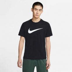 Koszulka sportowa męska Nike Icon Swoosh. Czarne t-shirty sportowe męskie Nike, m, z bawełny, bez ramiączek, na fitness i siłownię. Za 175.00 zł.
