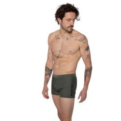 Kąpielówki Protest Carst. Zielone kąpielówki męskie Protest, m, bez wzorów, do pływania. Za 167.50 zł.