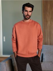 Bluza - koralowy. Pomarańczowe bluzy bez kaptura męskie Sinsay, l. Za 29.99 zł.