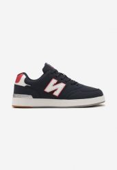 Granatowe Buty Sportowe z Ozdobną Naszywką i Metaliczną Wstawką Tindomia. Niebieskie buty sportowe na co dzień męskie Born2be, bez zapięcia. Za 149.99 zł.