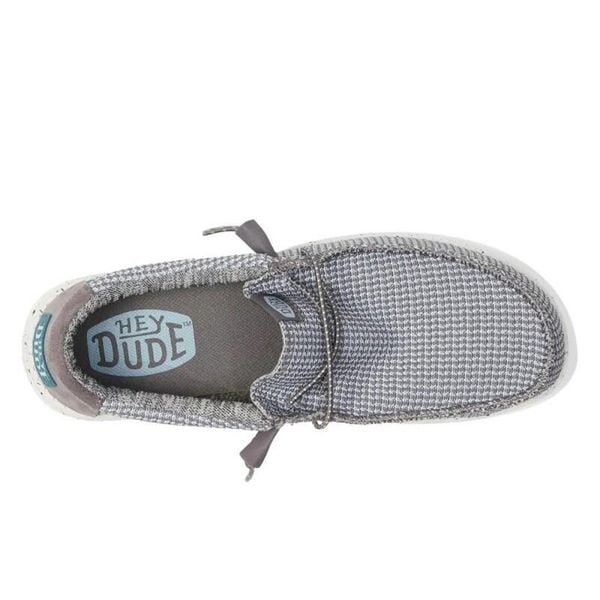 Tenisówki Hey Dude Model Wally Sport Mesh Kolor Szary. Szare trampki i tenisówki męskie PRO BRANDS, bez wzorów, z meshu, bez zapięcia. Za 253.35 zł.