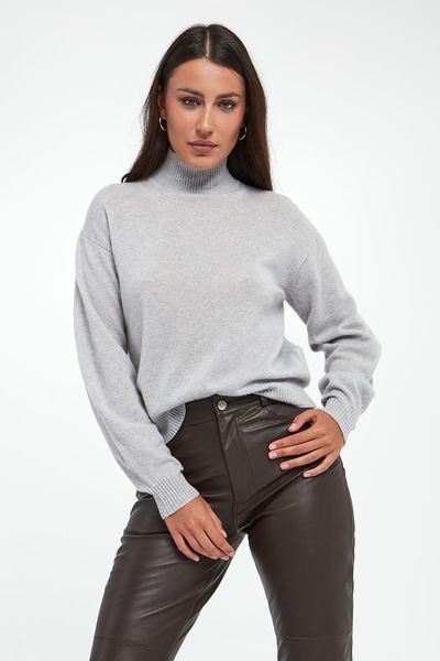 Sweter damski kaszmirowy Febo MARELLA. Swetry klasyczne damskie Marella, xs, z kaszmiru, bez kołnierzyka. Za 1,339.00 zł.