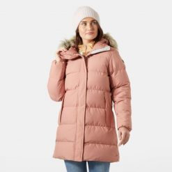 Parka damska z kapturem Helly Hansen Blossom. Czerwone parki damskie Helly Hansen, na zimę, bez wzorów. W wyprzedaży za 1,031.50 zł.
