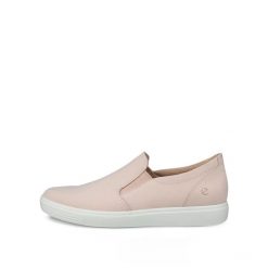 Buty sportowe damskie Ecco Classic. Czerwone buty sportowe na co dzień damskie ECCO, bez wzorów. Za 462.00 zł.