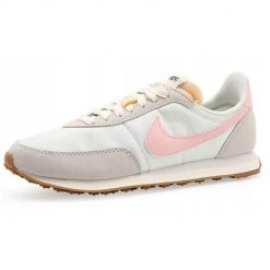 Buty do chodzenia damskie Nike Waffle Trainer 2. Białe obuwie do biegania damskie Nike. Za 425.00 zł.