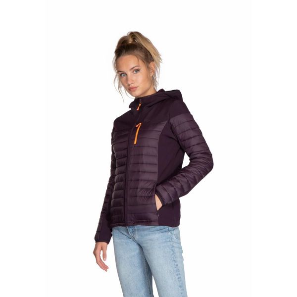 Damska kurtka puchowa Protest Aaliyah. Fioletowe kurtki damskie Protest, bez wzorów, z puchu, bez kaptura. Za 422.00 zł.