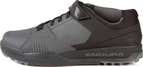 Buty rowerowe z pedałami automatycznymi Endura MT500 Burner. Czarne obuwie do biegania damskie ENDURA. Za 529.99 zł.