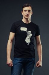 T-shirt MIASTO JEST MOJE męski czarny. Czarne t-shirty męskie Hultaj Polski, l, bez wzorów, z bawełny, bez kołnierzyka. Za 99.00 zł.