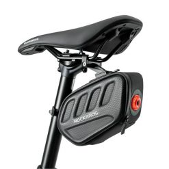 Torba rowerowa podsiodłowa z lampką. Czarne torebki klasyczne damskie ROCKBROS, bez wzorów, z gumy, z tłoczeniem, bez dodatków. Za 149.99 zł.