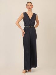 APART Kombinezon w kolorze granatowym rozmiar: 44. Niebieskie kombinezony damskie Apart, bez wzorów, bez kołnierzyka, bez ramiączek. Za 412.95 zł.
