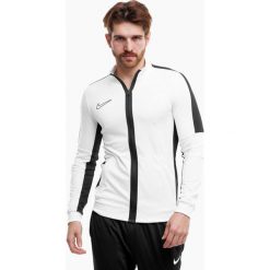 Bluza treningowa męska Nike Dri-FIT Academy 23. Zielone bluzy bez kaptura męskie Nike, bez wzorów, sportowe, bez kołnierzyka, bez ramiączek. Za 160.00 zł.
