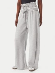 Adidas Spodnie dresowe Sst Double Waisted Pant KT1932 Szary Relaxed Fit. Szare spodnie dresowe damskie Adidas, l, bez wzorów, z dresówki. Za 349.99 zł.