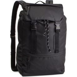 Plecak TRUSSARDI JEANS - Turati Rubber Nylon Backpack 71B00149 K299. Czarne plecaki damskie TRUSSARDI JEANS, bez wzorów, z jeansu. W wyprzedaży za 319.00 zł.