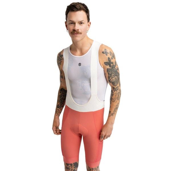 Męskie spodenki rowerowe gravel Kolarstwo Siroko Rugged Tile. Czerwone szorty męskie SIROKO, bez wzorów, sportowe. Za 338.00 zł.