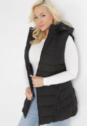 Czarna Kamizelka Długa Pikowana z Kapturem Meziri. Czarne kamizelki damskie Born2be, plus size, długie. Za 259.99 zł.