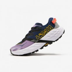 Buty do biegania damskie Hoka Speedgoat 7. Brązowe obuwie do biegania damskie HOKA. Za 699.99 zł.