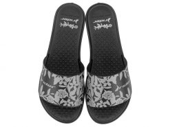 Klapki sportowe damskie Rider Splash VI. Czarne klapki damskie Rider, bez wzorów, z gumy, bez obcasa. Za 119.00 zł.