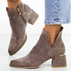 Khaki ażurowe botki damskie na obcasie Potocki 12356. Brązowe botki damskie POTOCKI, na lato, z zamszu, eleganckie, bez obcasa, na obcasie, bez zapięcia. Za 219.00 zł.