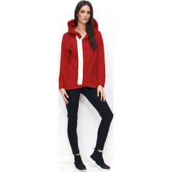 Czerwona Bluza na Suwak z Kapturem. Czerwone bluzy sportowe damskie Molly.pl, xl, bez wzorów, z dzianiny, bez ramiączek, z kapturem. Za 149.90 zł.