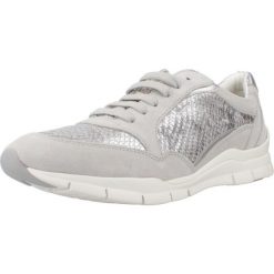 Buty GEOX D SUKIE Szary. Szare obuwie trekkingowe damskie Geox. Za 321.99 zł.