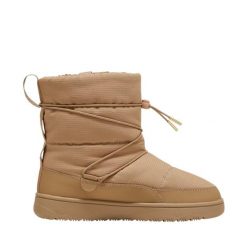 Buty damskie Puma Snowbae Wns. Brązowe obuwie do biegania damskie Puma. Za 398.86 zł.