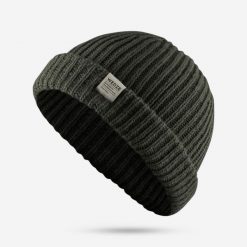 Czapka narciarska dla dorosłych Wedze Docker. Zielone czapki męskie WED'ZE, bez wzorów, z dzianiny. Za 49.99 zł.