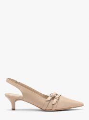 Beżowe czółenka slingback z ozdobnymi paskami. Brązowe czółenka damskie Ryłko, bez wzorów, z gumy, bez obcasa, na obcasie. Za 399.99 zł.