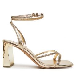 Sandały Aldo. Żółte sandały damskie Aldo, bez wzorów, bez obcasa, na słupku. Za 369.99 zł.