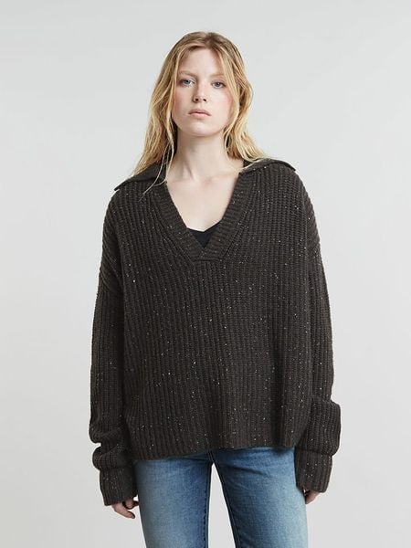 G-Star Sweter w kolorze antracytowym rozmiar: M. Czarne swetry klasyczne damskie G-Star, m, z wełny, bez kołnierzyka. Za 261.67 zł.