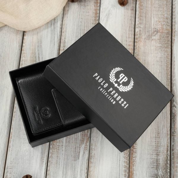 Portfel damski skórzany średni czarny z zabezpieczeniem RFID Paolo Peruzzi AL-04-BL. Czarne portfele damskie bez wzorów, ze skóry. Za 79.00 zł.