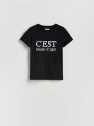 T-shirt z nadrukiem - czarny. Czarne t-shirty damskie Reserved, l, bez wzorów, z bawełny, bez kołnierzyka. W wyprzedaży za 19.99 zł.