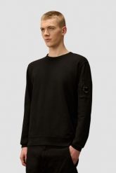C.P. COMPANY Czarna męska bluza Crew Neck. Czarne bluzy bez kaptura męskie C.P. Company, m. W wyprzedaży za 599.99 zł.