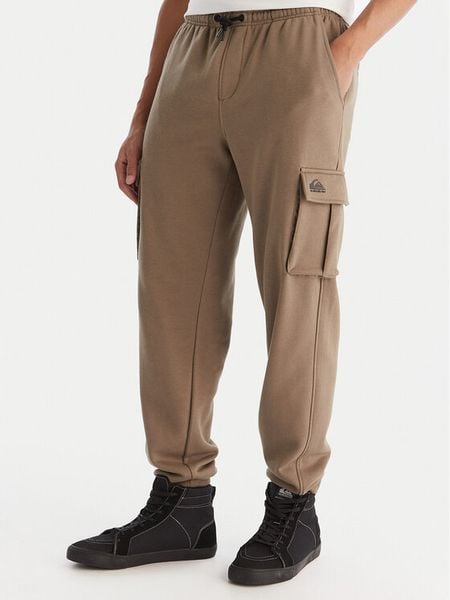 Quiksilver Spodnie dresowe Cargo Fleece EQYFB03401 Khaki Regular Fit. Brązowe spodnie dresowe męskie Quiksilver, bez wzorów, z bawełny. Za 249.99 zł.