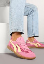Fuksjowe Sneakersy Tenisówki z Geometrycznym Motywem Amotheira. Czerwone trampki i tenisówki damskie Renee, bez wzorów, z jeansu. Za 74.99 zł.