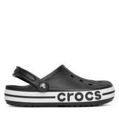 Klapki Crocs. Czarne klapki damskie Crocs, bez wzorów, bez obcasa. Za 229.99 zł.