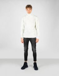 Takeshy Kurosawa Sweter "Dolcevita" | 83062 | Dolcevita Sfumata | Mężczyzna | Biały, Szary. Białe swetry męskie Takeshy Kurosawa, l, bez wzorów, z dzianiny, bez kołnierzyka. W wyprzedaży za 319.00 zł.